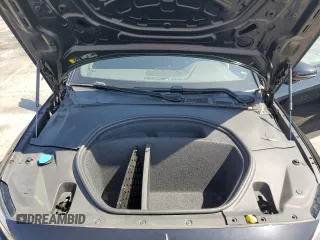 2024 Polestar 2 z VIN YSMFD3KA9RL210991, wystawiony jako Copart lot #58039505 z przebiegiem 18 091 mil mil oraz Szkody całkowita. Historia ofert i sprzedaży dostępna na DreamBid. Obrazek 11.