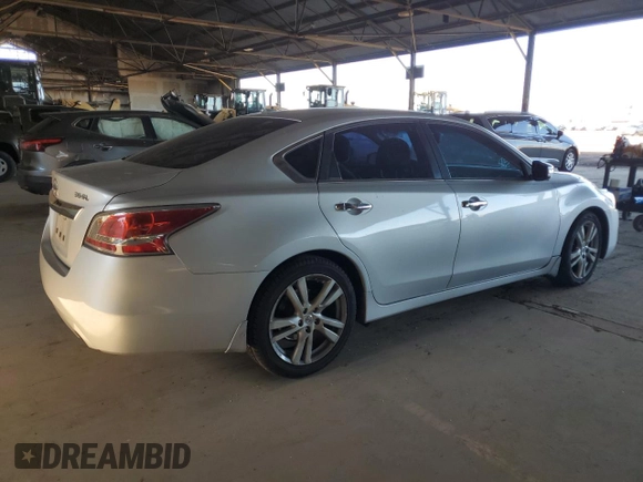 2014 Nissan Altima SL z VIN 1N4BL3AP6EC201961, wystawiony jako Copart lot #58512595 z przebiegiem 220 914 mil mil oraz Czysty tytuł • Clean title. Historia ofert i sprzedaży dostępna na DreamBid. Obrazek 3.