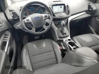 2016 Ford Escape SE z VIN 1FMCU9G95GUC33848, wystawiony jako Copart lot #58191925 z przebiegiem 108 194 mil mil oraz Szkoda całkowita • Salvage title. Historia ofert i sprzedaży dostępna na DreamBid. Obrazek 8.