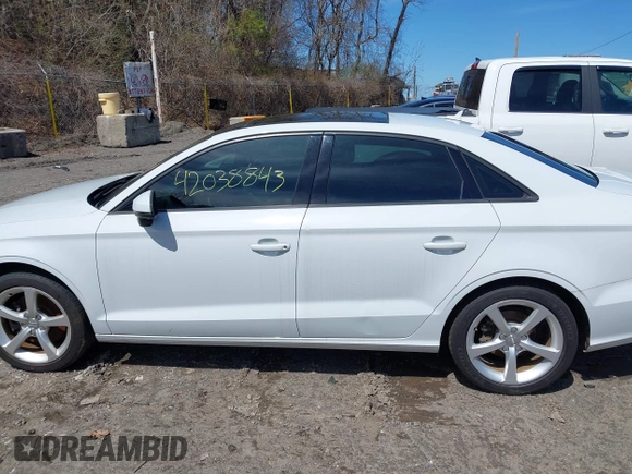 2015 Audi S3 2.0T Premium Plus with VIN WAUBFGFF0F1006716, listed as a IAAI auction lot 42038843 with 190,076 mi miles. Bid and sale history available at carsss.com. Image 14.