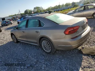 2016 Volkswagen Passat SE z VIN 1VWBT7A3XGC026550, wystawiony jako Copart lot #53046825 z przebiegiem 167 155 mil mil oraz Szkoda całkowita • Salvage title. Historia ofert i sprzedaży dostępna na DreamBid. Obrazek 2.