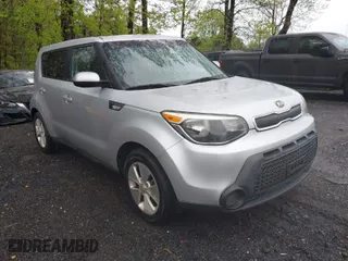 2014 Kia Soul with VIN KNDJN2A22E7730265, listed as a IAAI auction lot 41979019 with 177,608 mi miles. Bid and sale history available at carsss.com. Image 1.