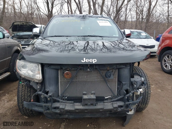 2011 Jeep Grand Cherokee Limited with VIN 1J4RR5GG1BC522483, listed as a IAAI auction lot 41551692 with 186,339 mi miles. Bid and sale history available at carsss.com. Image 12.