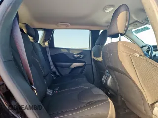 2017 Jeep Cherokee Latitude с VIN 1C4PJLCB8HW669765, выставлен на аукционе Copart как лот 64127705 с пробегом 162 503 миль миль и Списание • Salvage title. История ставок и продаж доступна на DreamBid. Изображение 11.