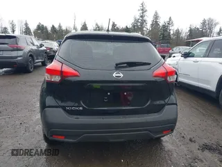 2019 Nissan Kicks SR with VIN 3N1CP5CU8KL566131, listed as a IAAI auction lot 41871449 with 41,041 mi miles and . Bid and sale history available at carsss.com. Image 17.