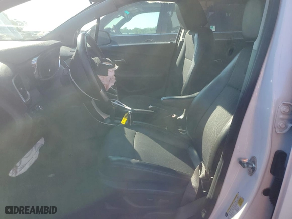 2019 Chevrolet Trax LT with VIN KL7CJLSB0KB955704, listed as a Copart auction lot 70786544 with 101,492 mi miles and Salvage Title. Bid and sale history available at carsss.com. Image 7.