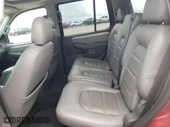 2005 Ford Explorer XLT с VIN 1FMZU73KX5UB55068, выставлен на аукционе Copart как лот 56472795 с пробегом 140 829 миль миль и Списание • Salvage title. История ставок и продаж доступна на DreamBid. Изображение 11.