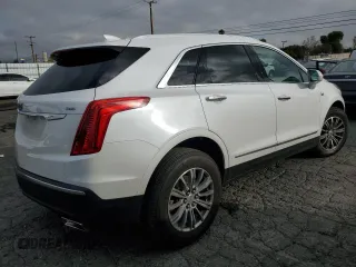 2018 Cadillac XT5 Luxury FWD with VIN 1GYKNCRS7JZ164739, listed as a Copart auction lot 43029685 with 82,263 mi miles and Salvage Title. Bid and sale history available at carsss.com. Image 3.