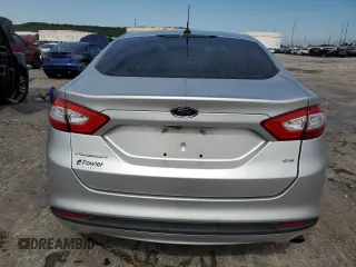 2015 Ford Fusion SE with VIN 3FA6P0H7XFR213558, listed as a Copart auction lot 60830085 with 102,098 mi miles and Salvage title. Bid and sale history available at DreamBid. Image 6.