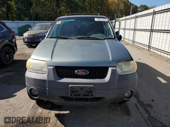 2006 Ford Escape XLT with VIN 1FMYU03Z16KB00067, listed as a Copart auction lot 75921424 with 0 mi miles and Salvage Title. Bid and sale history available at carsss.com. Image 5.