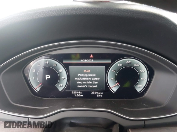 2021 Audi Q5 Premium Plus z VIN WA1BAAFY5M2004171, wystawiony jako IAAI lot #42140899 z przebiegiem 62 544 mil mil oraz . Historia ofert i sprzedaży dostępna na DreamBid. Obrazek 7.