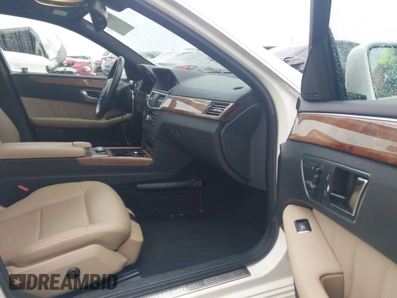 2012 Mercedes-Benz E 350 Luxury with VIN WDDHF8JB8CA569070, listed as a IAAI auction lot 42383072 with 101,751 mi miles and . Bid and sale history available at DreamBid. Image 5.