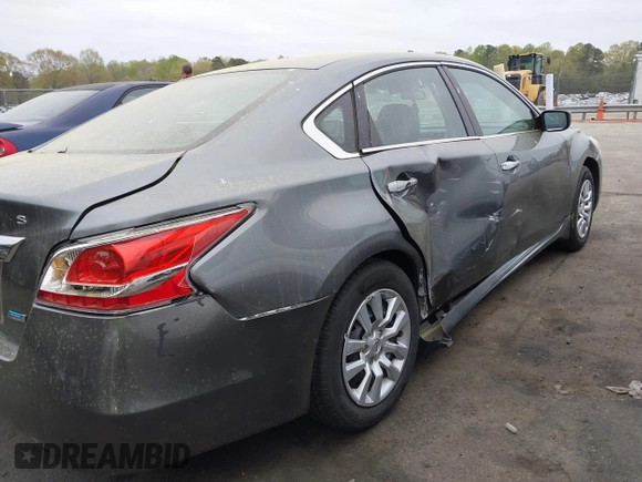 2014 Nissan Altima 2.5 S with VIN 1N4AL3AP3EC196665, listed as a IAAI auction lot 41874655 with 148,001 mi miles. Bid and sale history available at carsss.com. Image 6.