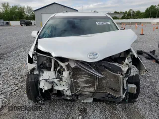 2016 Toyota Sienna Limited z VIN 5TDDK3DC8GS129290, wystawiony jako Copart lot #57039465 z przebiegiem 123 372 mil mil oraz Szkoda całkowita • Salvage title. Historia ofert i sprzedaży dostępna na DreamBid. Obrazek 5.