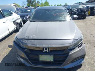 2020 Honda Accord Sport z VIN 1HGCV2F32LA020830, wystawiony jako IAAI lot #42048772 z przebiegiem 84 294 mil mil oraz . Historia ofert i sprzedaży dostępna na DreamBid. Obrazek 12.