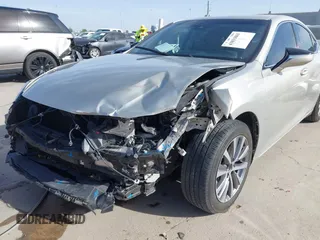 2020 Lexus ES 350 с VIN 58ADZ1B15LU078567, выставлен на аукционе IAAI как лот 41831863 с пробегом 32 793 миль миль и . История ставок и продаж доступна на DreamBid. Изображение 6.