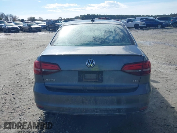 2016 Volkswagen Jetta Sport z VIN 3VWD17AJXGM302382, wystawiony jako IAAI lot #41441854 z przebiegiem 131 569 mil mil oraz . Historia ofert i sprzedaży dostępna na DreamBid. Obrazek 16.