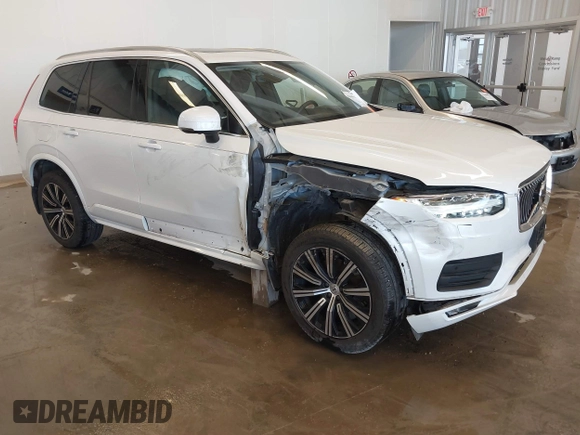 2022 Volvo XC90 Momentum with VIN YV4102PK8N1783915, listed as a IAAI auction lot 41668867 with 72,756 mi miles. Bid and sale history available at carsss.com. Image 1.