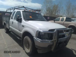 2002 Ford F-350 XL with VIN 1FTSX31F32ED01005, listed as a IAAI auction lot 32993712 with 395,252 mi miles and . Bid and sale history available at DreamBid. Image 1.