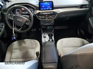 2022 Ford Escape SE with VIN 1FMCU9G63NUA06046, listed as a Copart auction lot 46512455 with 28,740 mi miles and Clean Title. Bid and sale history available at DreamBid. Image 8.