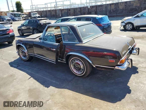 1970 Mercedes-Benz SL with VIN 11304412015305, listed as a Copart auction lot 65378684 with 83,202 mi miles and Salvage title. Bid and sale history available at DreamBid. Image 2.