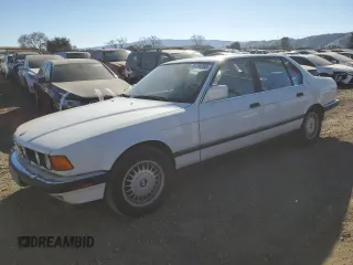 1993 BMW 7 Series with VIN WBAGC8324PDC81577, listed as a Copart auction lot 88164285 with 156,380 mi miles and Clean title. Bid and sale history available at DreamBid. Image 1.
