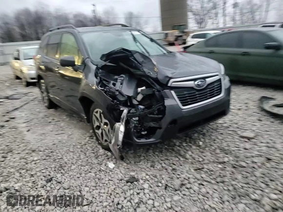 2021 Subaru Forester Premium z VIN JF2SKAJC9MH517873, wystawiony jako Copart lot #84837204 z przebiegiem 81 512 mil mil oraz Nie do naprawy • Non repairable. Historia ofert i sprzedaży dostępna na DreamBid. Obrazek 14.