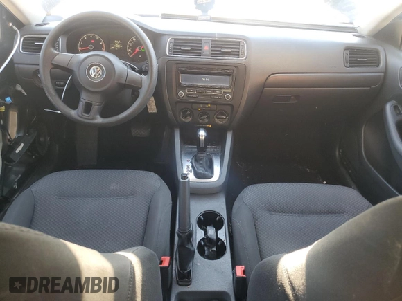 2013 Volkswagen Jetta S with VIN 3VW2K7AJ4DM222723, listed as a Copart auction lot 49206825 with 146,982 mi miles and Salvage title. Bid and sale history available at DreamBid. Image 8.
