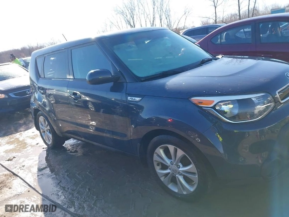 2015 Kia Soul + with VIN KNDJP3A56F7224904, listed as a IAAI auction lot 41844194 with NaN miles. Bid and sale history available at carsss.com. Image 13.