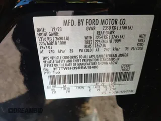 2024 Ford Maverick XLT with VIN 3FTTW8H39RRA18406, listed as a IAAI auction lot 41312203 with 11,215 mi miles and . Bid and sale history available at carsss.com. Image 9.