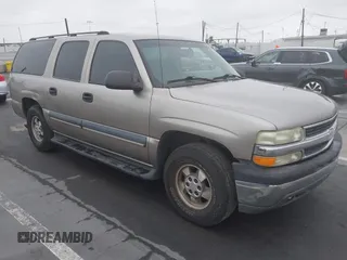 2003 Chevrolet Suburban LS z VIN 3GNEC16T53G301634, wystawiony jako IAAI lot #42406958 z przebiegiem 255 719 mil mil oraz . Historia ofert i sprzedaży dostępna na DreamBid. Obrazek 1.