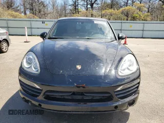 2011 Porsche Cayenne S Hybrid with VIN WP1AE2A29BLA92565, listed as a Copart auction lot 55947805 with 122,487 mi miles and Clean title. Bid and sale history available at DreamBid. Image 5.