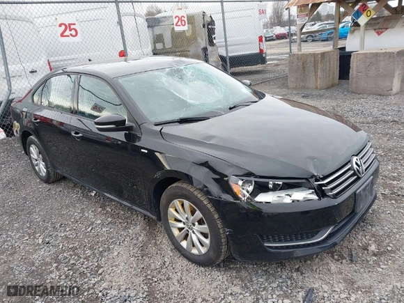 2014 Volkswagen Passat Wolfsburg Ed with VIN 1VWAT7A31EC098634, listed as a IAAI auction lot 41924146 with 80,872 mi miles. Bid and sale history available at carsss.com. Image 1.