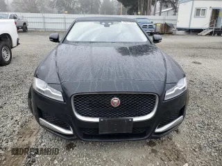 2016 Jaguar XF 35t Premium z VIN SAJBD4BV4GCY11212, wystawiony jako Copart lot #72271964 z przebiegiem 39 753 mil mil oraz Szkoda całkowita • Salvage title. Historia ofert i sprzedaży dostępna na DreamBid. Obrazek 5.