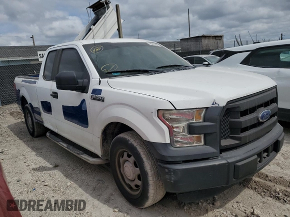 2016 Ford F-150 XL with VIN 1FTEX1CP5GFA18422, listed as a Copart auction lot 52132875 with 137,413 mi miles and Clean Title. Bid and sale history available at carsss.com. Image 4.