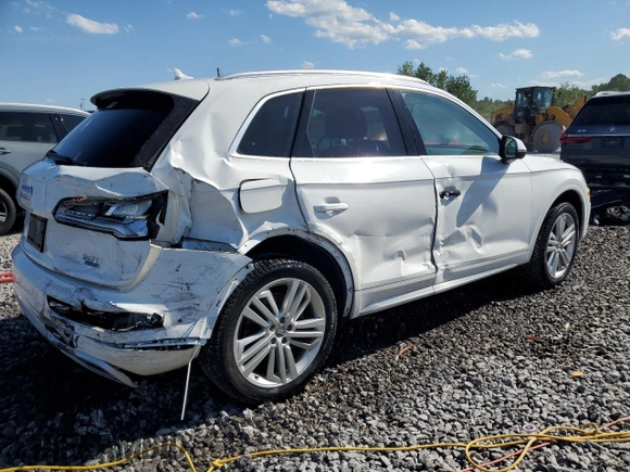 2018 Audi Q5 Premium Plus with VIN WA1BNAFY0J2056212, listed as a Copart auction lot 57996285 with 52,980 mi miles and Salvage title. Bid and sale history available at DreamBid. Image 3.