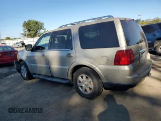 2005 Lincoln Navigator Luxury with VIN 5LMFU28505LJ09857, listed as a Copart auction lot 76108544 with 235,889 mi miles and Salvage Title. Bid and sale history available at carsss.com. Image 2.