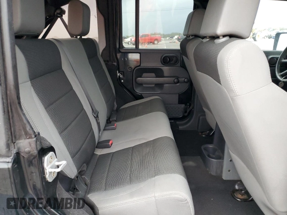 2007 Jeep Wrangler X с VIN 1J4GA39137L138031, выставлен на аукционе Copart как лот 51541705 с пробегом Не указан миль и На запчасти • Non repairable. История ставок и продаж доступна на DreamBid. Изображение 11.
