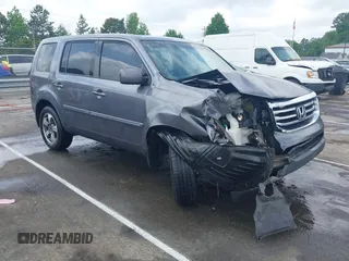 2015 Honda Pilot SE z VIN 5FNYF3H35FB034592, wystawiony jako IAAI lot #42133579 z przebiegiem 108 980 mil mil oraz . Historia ofert i sprzedaży dostępna na DreamBid. Obrazek 1.