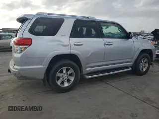 2011 Toyota 4Runner SR5 with VIN JTEZU5JR9B5027110, listed as a Copart auction lot 44232085 with 195,224 mi miles and Salvage title. Bid and sale history available at DreamBid. Image 3.