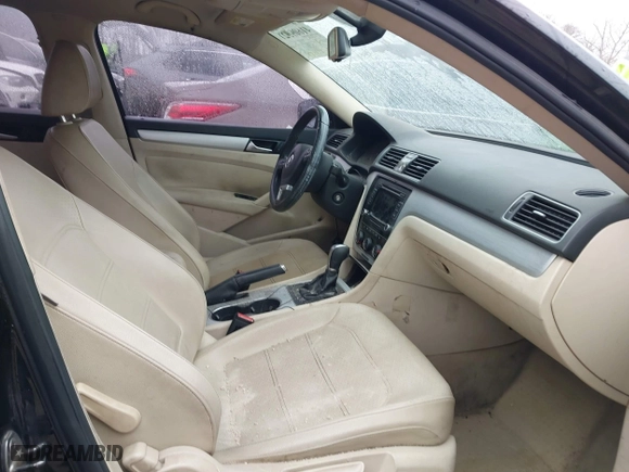 2013 Volkswagen Passat SE with VIN 1VWBP7A33DC114324, listed as a IAAI auction lot 41609521 with 110,229 mi miles. Bid and sale history available at carsss.com. Image 5.