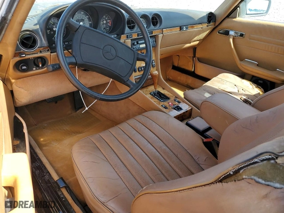 1986 Mercedes-Benz 560 Series 560SL with VIN WDBBA48D4GA045126, listed as a Copart auction lot 52407205 with 123,042 mi miles and Clean Title. Bid and sale history available at carsss.com. Image 8.