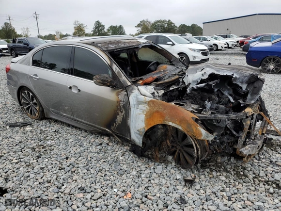 2012 Hyundai Genesis 5.0L with VIN KMHGC4DH9CU169262, listed as a Copart auction lot 80019364 with 0 mi miles and Non Repairable. Bid and sale history available at carsss.com. Image 4.