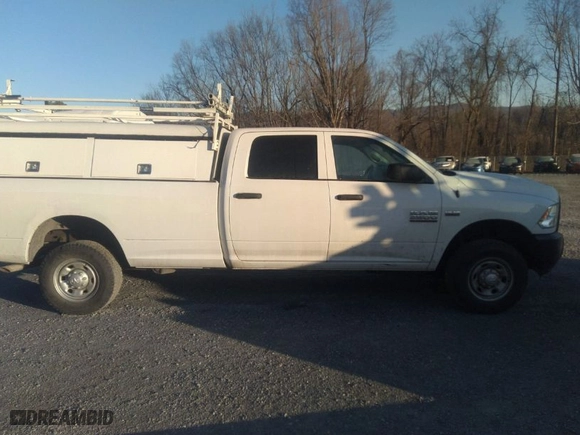 2018 Ram 2500 Tradesman with VIN 3C6TR5HT0JG314024, listed as a IAAI auction lot 41683156 with 77,425 mi miles. Bid and sale history available at carsss.com. Image 13.