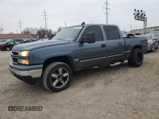 2006 Chevrolet Silverado 1500 LS with VIN 2GCEK13VX61352920, listed as a Copart auction lot 44440435 with 201,393 mi miles and Salvage Title. Bid and sale history available at DreamBid. Image 1.