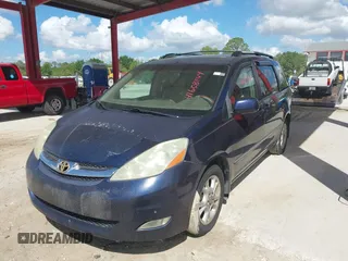 2006 Toyota Sienna XLE with VIN 5TDZA22C46S484087, listed as a IAAI auction lot 41658744 with 228,097 mi miles. Bid and sale history available at carsss.com. Image 2.