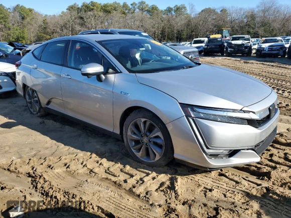 2018 Honda Clarity Plug-In Hybrid with VIN JHMZC5F16JC015547, listed as a Copart auction lot 82966653 with 0 mi miles. Bid and sale history available at carsss.com. Image 4.