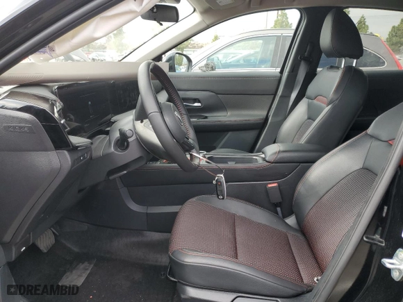 2025 Nissan Kicks SR with VIN 3N8AP6DAXSL335220, listed as a Copart auction lot 42758515 with 13,376 mi miles and Salvage Title. Bid and sale history available at carsss.com. Image 7.