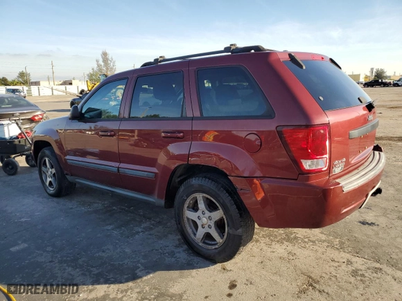 2007 Jeep Grand Cherokee Laredo with VIN 1J8GR48K07C649302, listed as a Copart auction lot 82167894 with 255,780 mi miles and Clean Title. Bid and sale history available at carsss.com. Image 2.