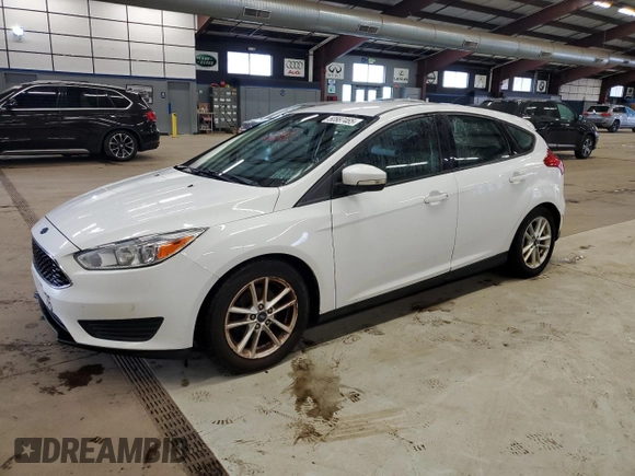 2016 Ford Focus SE with VIN 1FADP3K21GL364889, listed as a Copart auction lot 50887465 with 292,729 mi miles and Clean Title. Bid and sale history available at carsss.com. Image 1.